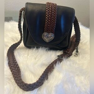 Vintage Brighton Black Smooth Leather Crossbody Purse Bag w/brown woven strap. T